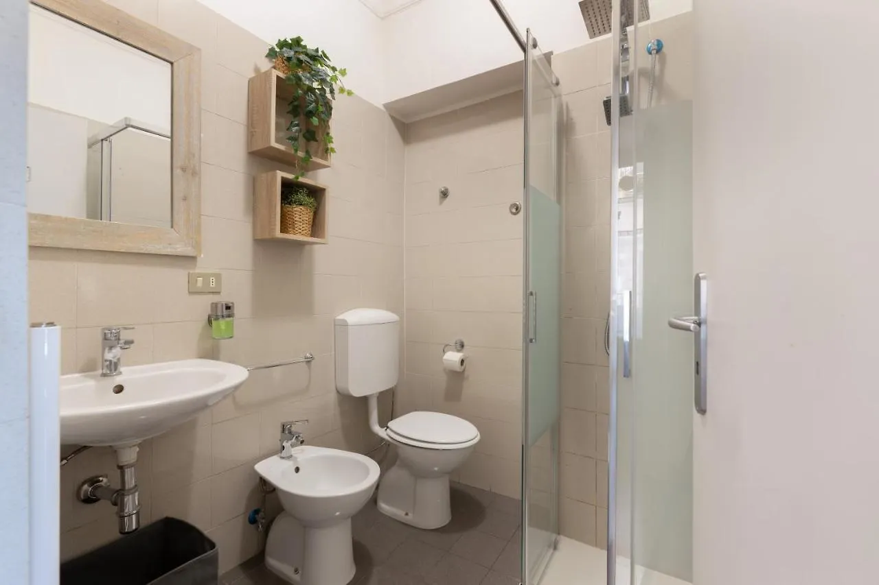Apartament La Casa Di Carta In Piazza Stesicoro Katania 0*,