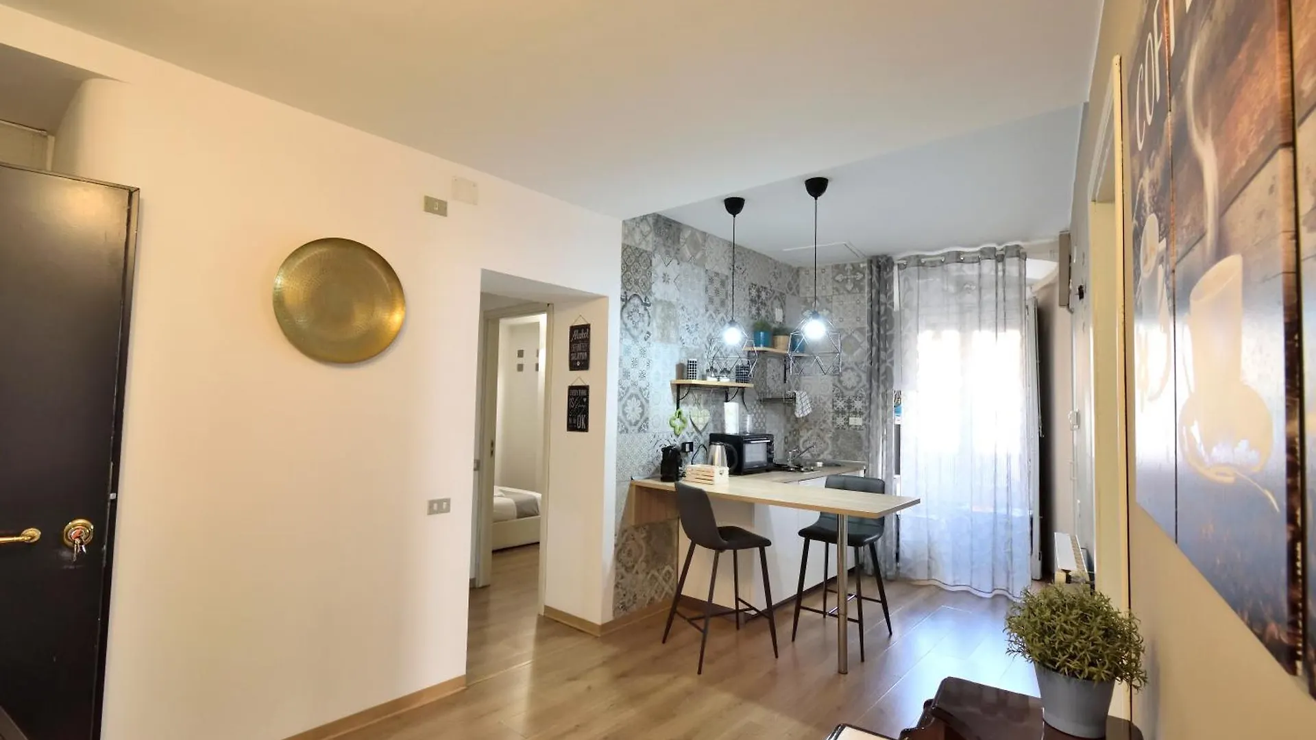 Apartament La Casa Di Carta In Piazza Stesicoro Katania Włochy