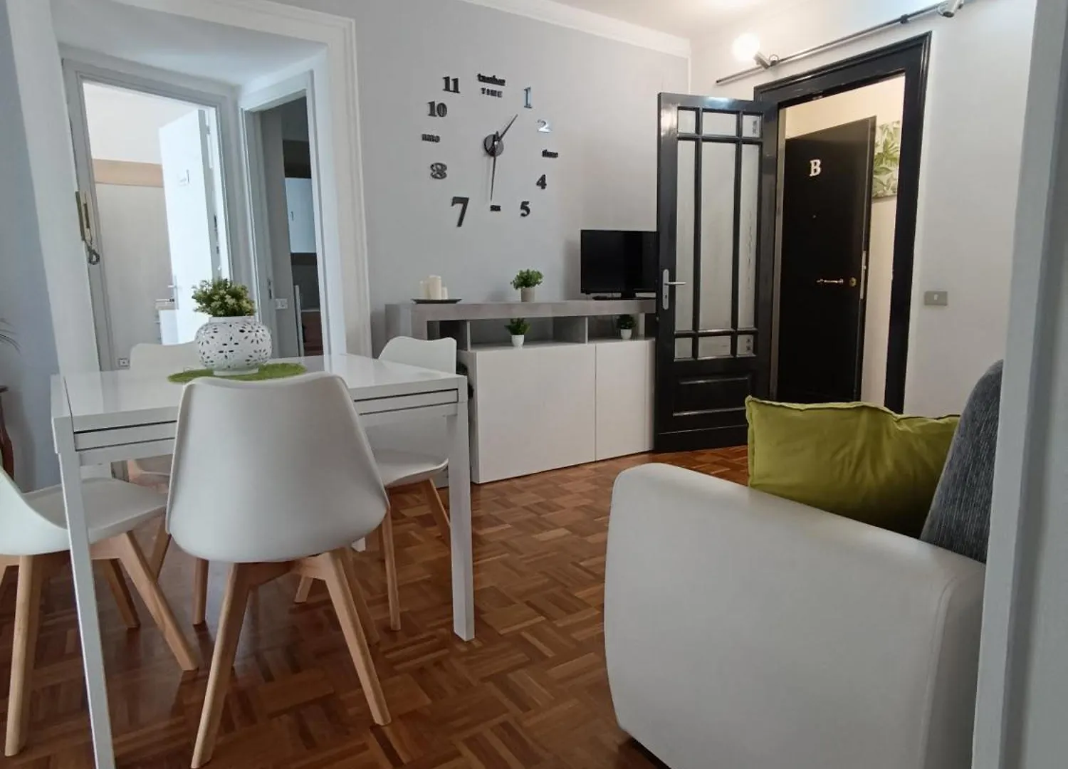 Apartament La Casa Di Carta In Piazza Stesicoro Katania