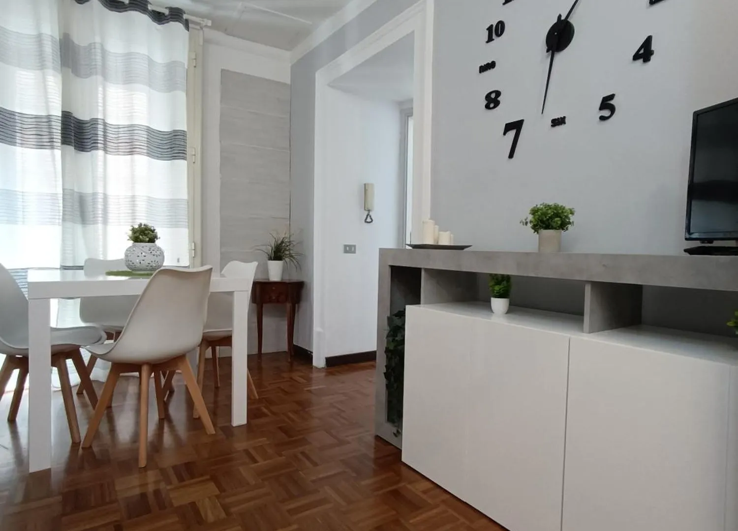 La Casa Di Carta In Piazza Stesicoro Apartment Catania Italy